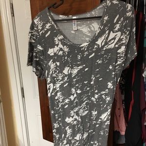 LuLaRoe Classic T-shirt